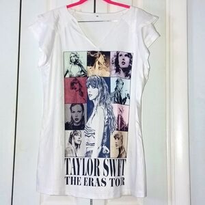 *NWOT* Taylor Swift Eras Tour Nightshirt/T-shirt Sz Medium